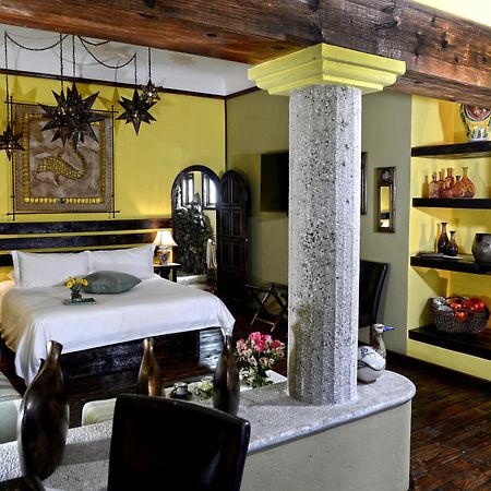 Posada De Las Flores Ла Пас Екстериор снимка